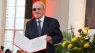 Salman Rushdie převzal Mírovou cenu německých knihkupců.