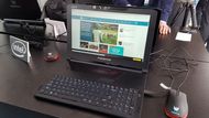 Acer Predator Triton 700. Do tenkého kovového těla notebooku Acer vložil extrémně výkonnou grafikou kartu GeForce 1080, plnohodnotný procesor Core i7 a dokonce i mechanickou klávesnici. S cenou kolem sto tisíc korun bude Triton sloužit hlavně jako reklama na levnější modely.