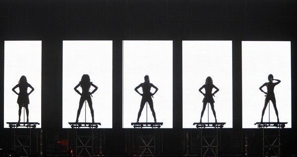 Spice Girls začaly turné ve Vancouveru