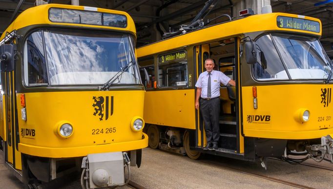 Tramvajová doprava v německých Drážďanech dříve ve velkém spoléhala hlavně na české modely Tatra T3 ze smíchovské ČKD.