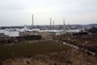 Rafinerie v Kralupech nad Vltavou zpracuje 3,3 milionu tun ropy ročně. Patří polské skupině Orlen.