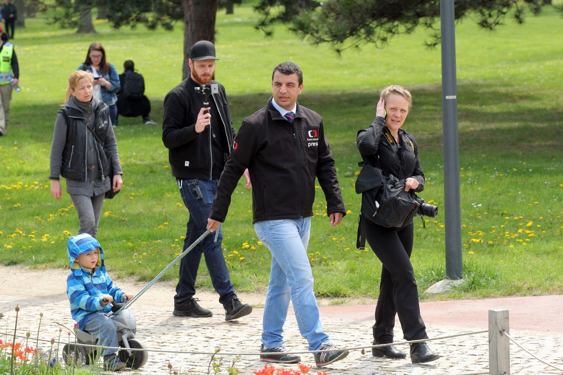 Blok proti islámu demonstruje na 1. máje
