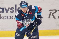 Lídři nezaváhali. Liberec zničil Plzeň čtyřmi góly v závěru, Třinec udolal těsně Zlín