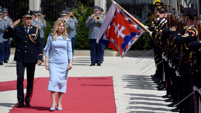 Slovenská prezidentka Zuzana Čaputová má první předávání státních vyznamenání za sebou.