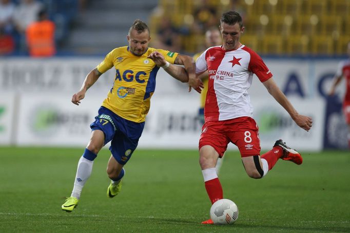 Liga, Teplice-Slavia: Tomáš Vondrášek - Jaromír Zmrhal