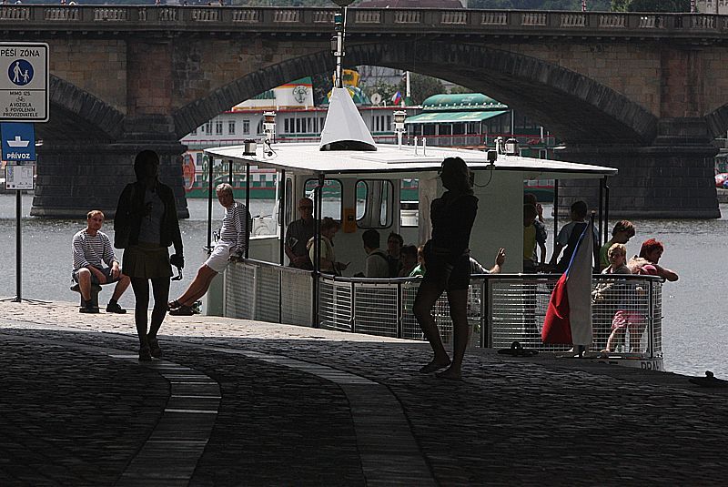 Pražské přívozy na Vltavě