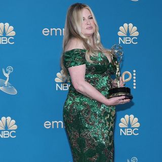 Jennifer Coolidge Emmy 2022