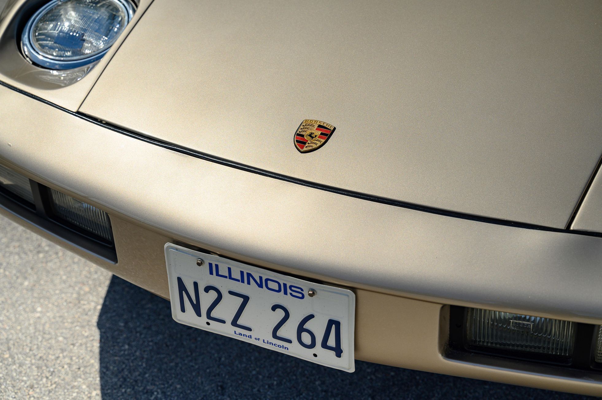 Porsche 928