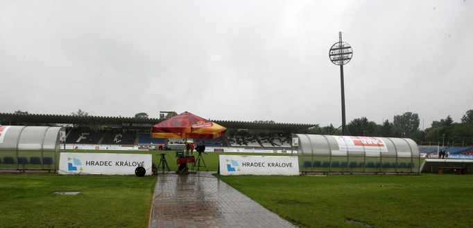 Fotbal: Hradec Králové - Plzeň: stadion před zápasem