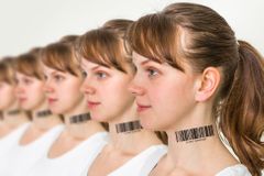 Klonování lidí? To se nestane, budoucnost patří reprodukci tkání, ujišťuje český vědec
