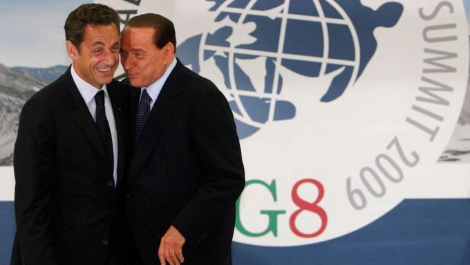 Italský premiér a francouzský prezident Nicolas Sarkozy.