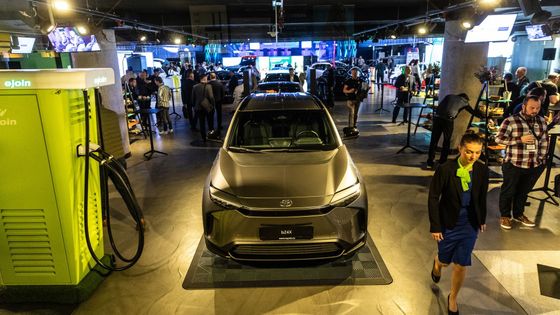 Kdy budou dostupné elektromobily? Jak je na tom síť? Forum elektromobilita v obrazech
