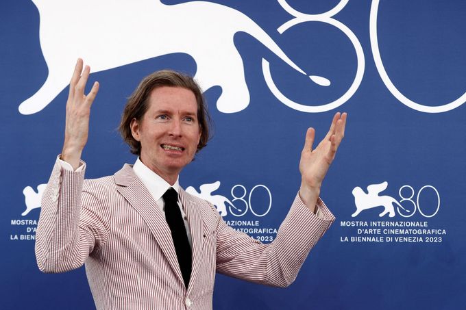 Režisér Wes Anderson na benátském festivalu.