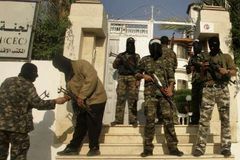 Palestinou zmítá před volbami chaos