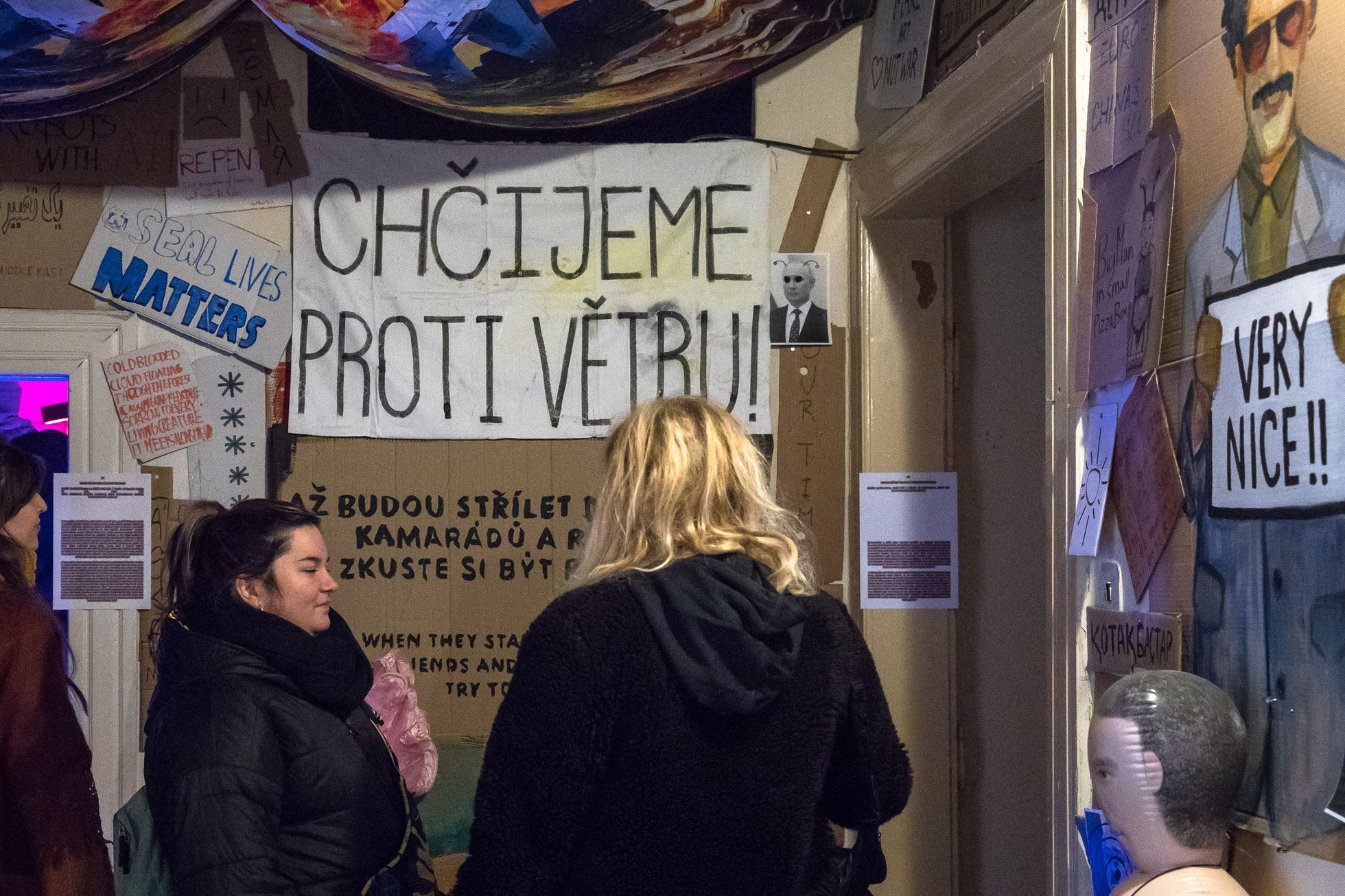 Výstava studentského umění Pokoje 2022