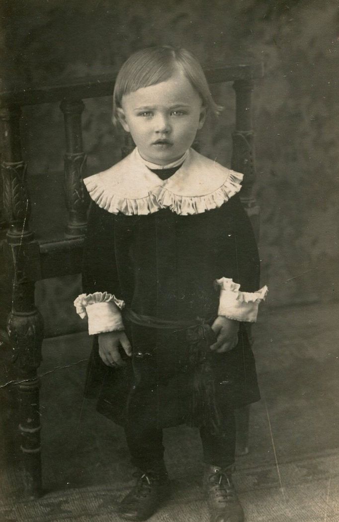 Dětská fotografie Antonína Bradny.