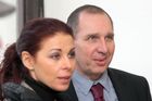 Žalobce chce udělat z Kottových bezdomovce, řekl soudu Sokol