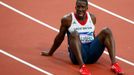 Britský sprinter Dwain Chambers po semifinále na 100 metrů během OH 2012 v Londýně.