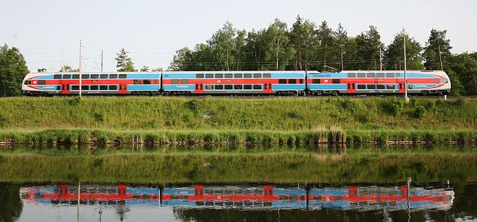 Patrové klimatizované třívozové jednotky CityElefant jsou nejdražším aktuálně nakupovaným vlakem, jedna souprava vyjde na dvě stě milionů korun. Nákup financují České dráhy částečně ze svých zdrojů, částečně z úvěrů od Eurofimy. Jednotky vyrábí Škoda Transportation v Ostravě Vítkovicích.