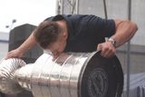 Vránův polibek se Stanley Cupem podruhé.