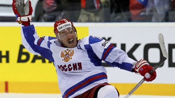 Podívejte se ve fotogalerii na přehled evropských hokejistů, kterým základní částí skončí zkrácená sezona NHL, a tím pádem mohou zamířit na světový šampionát.