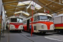 Dějiny trolejbusů v kostce: Nejednou těsně přežily svůj zánik, dnes jich jezdí stovky