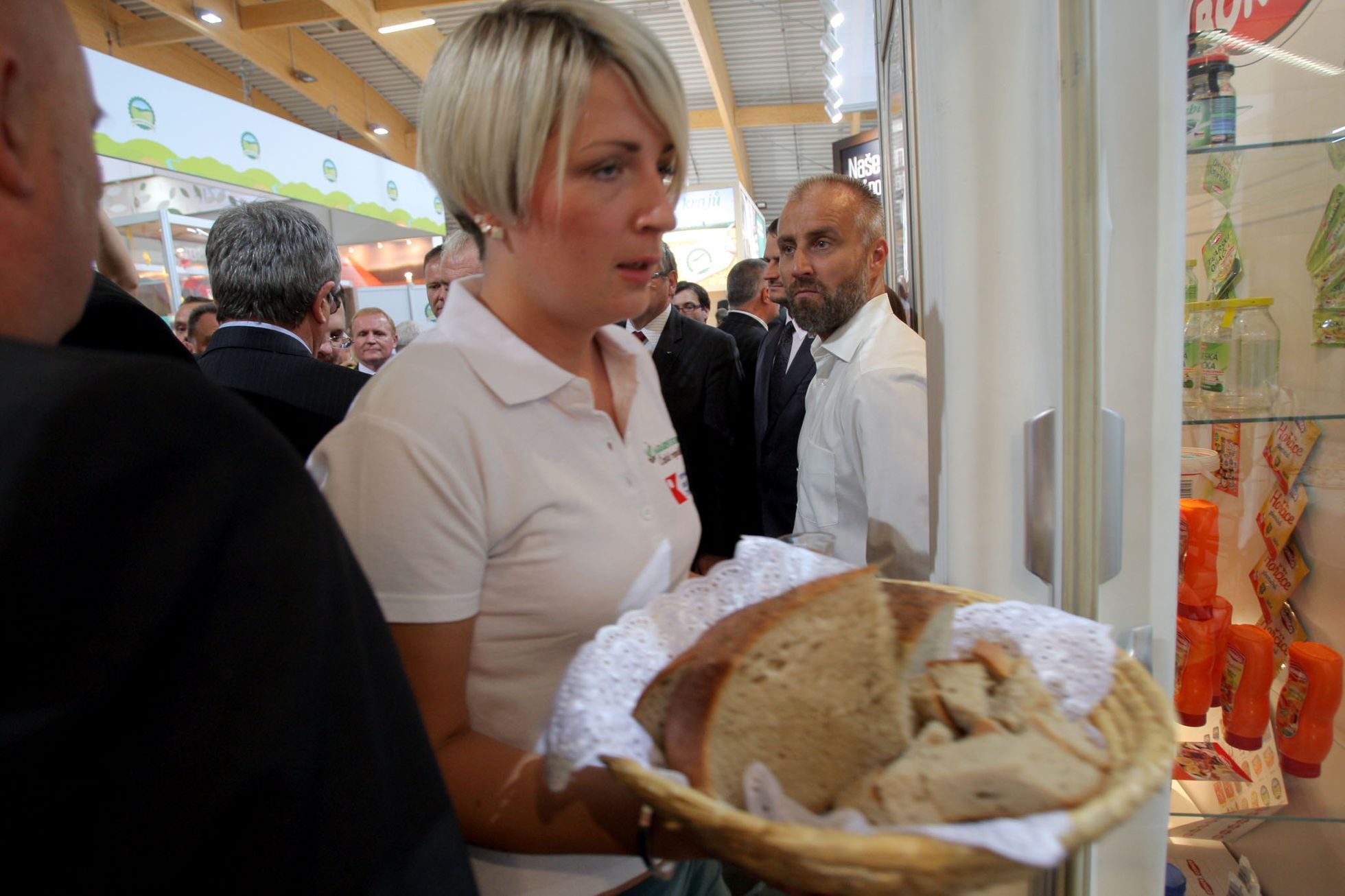 Země živitelka s Klausem a Zemanem