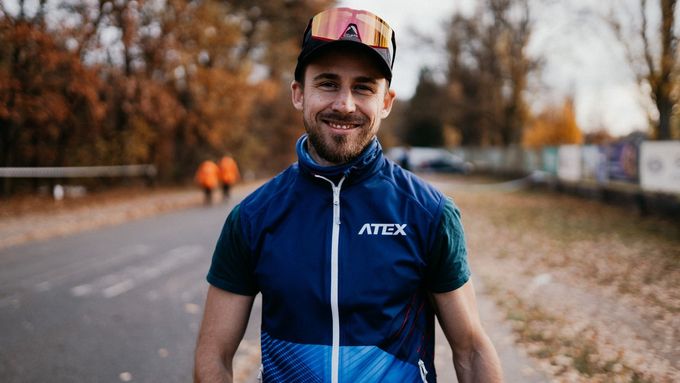 “Nikdo z nás neví, co bude zítra. A to, co bylo včera, už nezměníme. Psi tohle chápou líp než my, žijí tady a teď, neohlížejí se a nepředbíhají. To mě inspiruje."