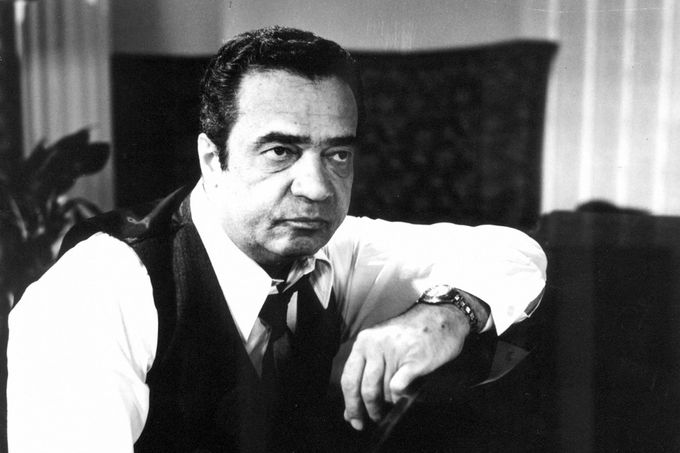 Vladimír Menšík ve filmu Ikarův pád.