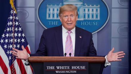 Fendrych: Vypnout Trumpa je cenzura, volby byly na hraně, i Babiše necháme říct lži