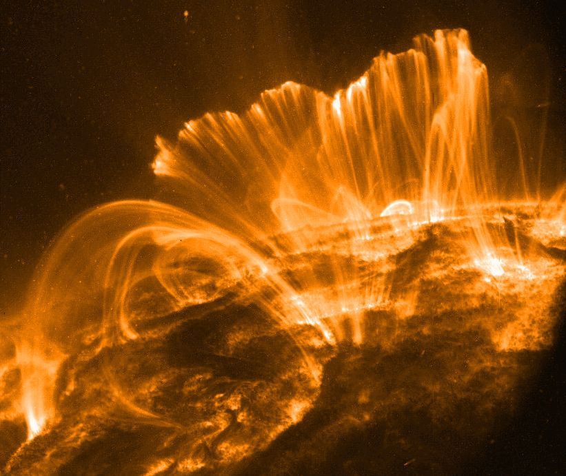 Obrazem: Krása slunečních aktivity na snímcích NASA