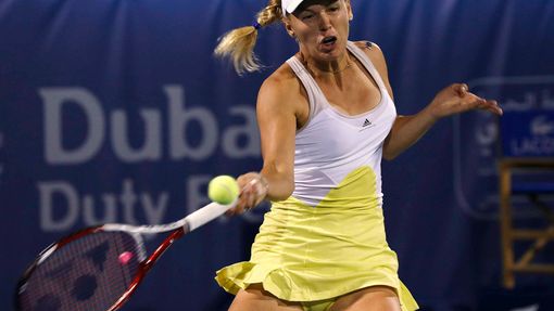 Dánská tenistka Caroline Wozniacká na turnaji v Dubaji