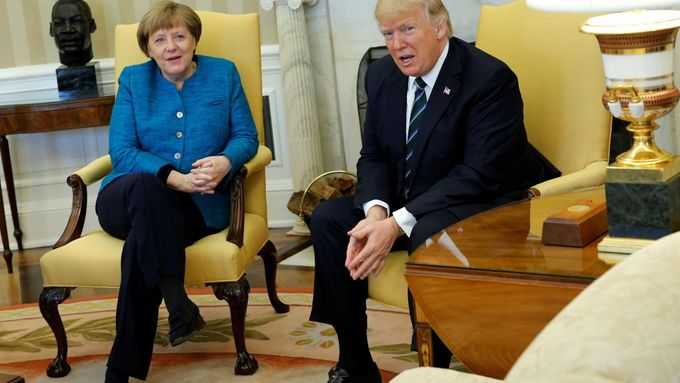Angela Merkelová na návštěvě Donalda Trumpa v Bílém domě.
