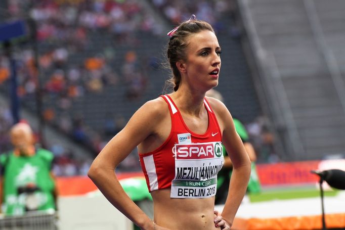 Diana Mezuliáníková ve finále na 1500 m na ME v atletice v Berlíně 2018