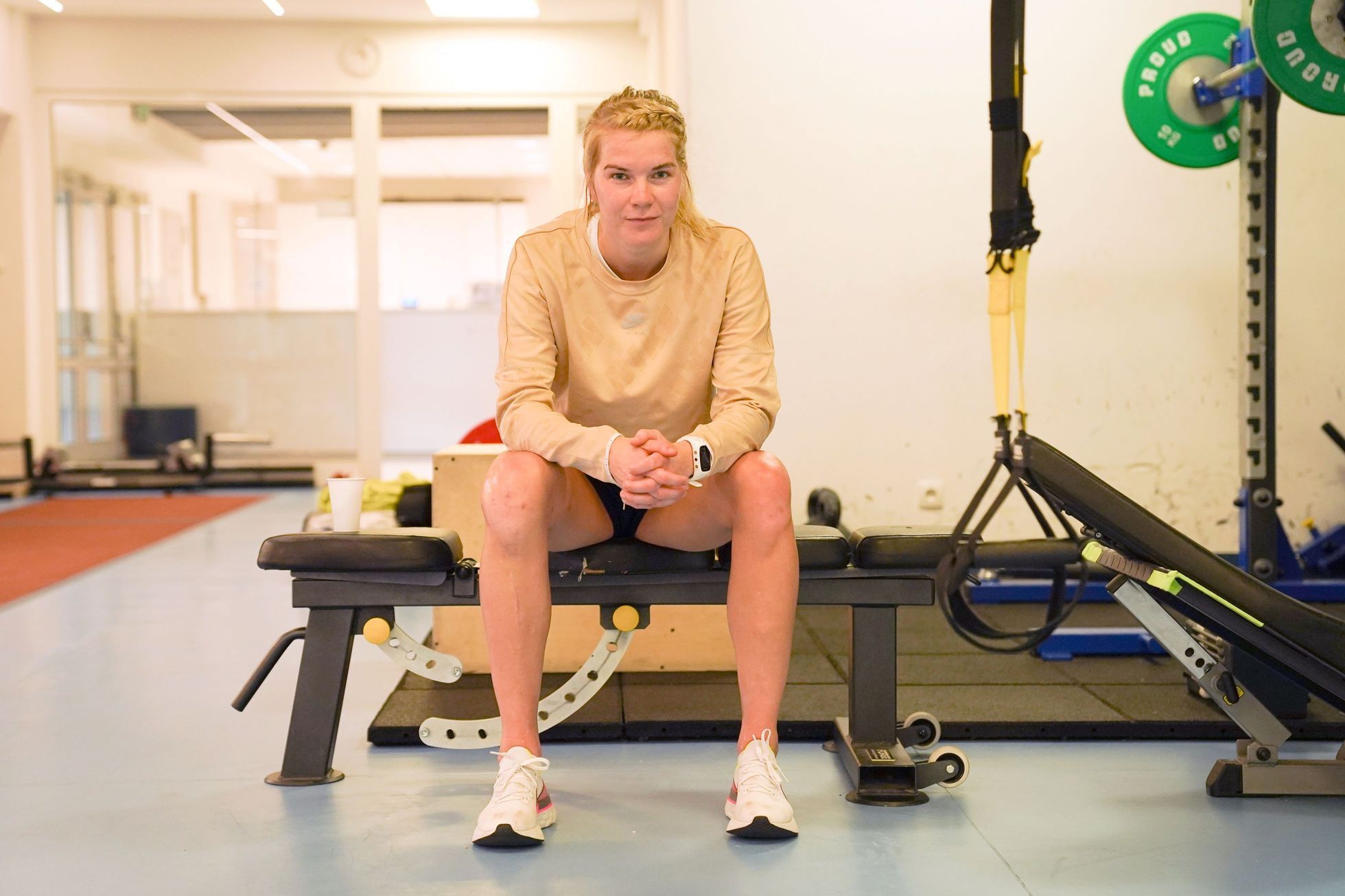 Norská fotbalistka Ada Hegerbergová a spoluhráčka z Lyonu Camille Abilyová