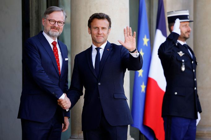 Summit zemí z celé Evropy vymyslel francouzský prezident Emmanuel Macron, český premiér Petr Fiala ho v Praze uspořádal.