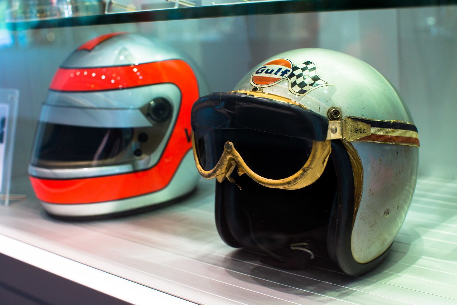 McLaren, 50 let: helmy