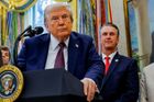 Trump nemůže používat válečný zákon k deportaci Venezuelanů, rozhodl soud