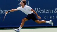 Ve druhém setu už musel Federer vynaložit větší úsilí...