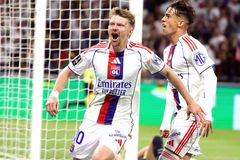 Šulc miláčkem Lyonu, po vítězném gólu vběhl mezi fanoušky. Skvělý zážitek, líčil