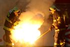 V Praze vybuchla pyrotechnika, dva lidé zraněni