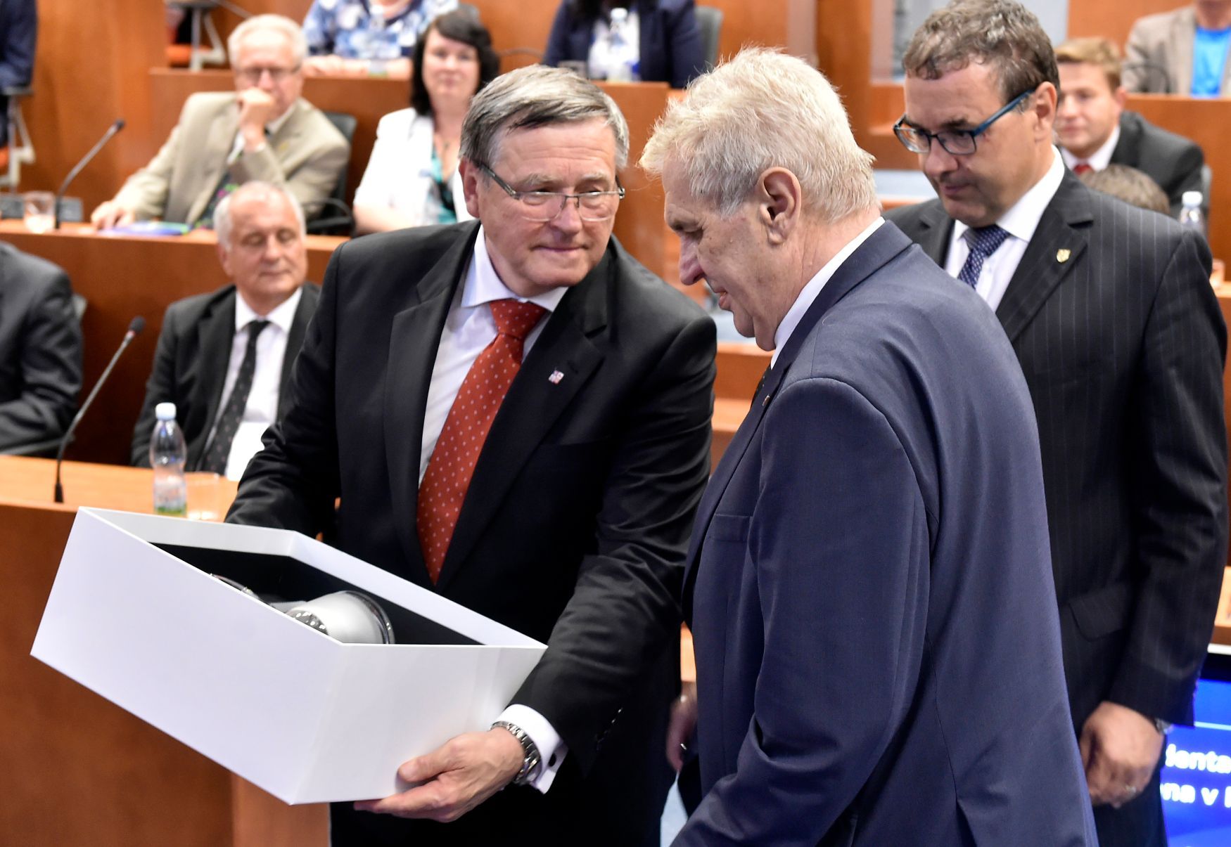 Miloš Zeman Vysočina hejtman Jiří Běhounek dar 2017