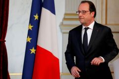 Hollande slíbil Iráku děla, pěšáky proti džihádistům ale Francie nenasadí