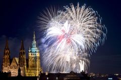 Přehledně: Novoroční ohňostroje v českých městech. Kdy a kde začnou oslavy?