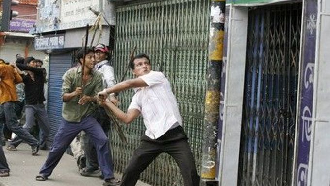 Nepokoje v Bangladéši