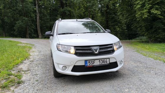 Průšvih, nebo to ještě jde? Takto vypadá bazarová Dacia Logan po 11 letech provozu