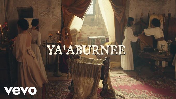 Závěrečnou skladbu Ya'aburnee inspiroval arabský pojem doslova znamenající „ty pohřbíš mě“.