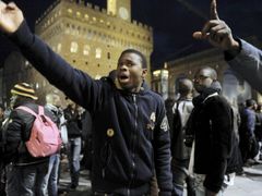 Protesty Senegalců ve Florencii.