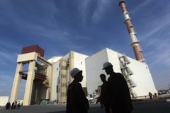 Írán spouští jadernou elektrárnu, vznikala 35 let