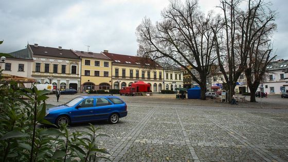 Kampaň Daniela Hůlky: Kdo hledá, najde i lídra